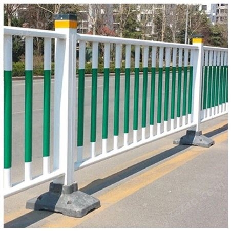 优惠供应公路隔离护栏 奥赛道路交通护栏