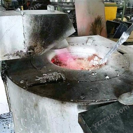 同创供应熔铝炉设备 小型熔化铝锭炉 天燃气熔铝炉