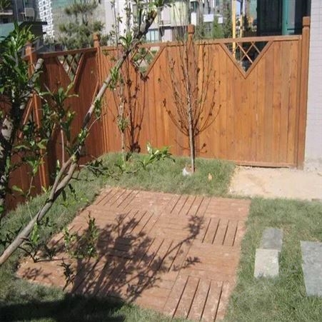 户外花园围栏 木质围栏别墅  防腐木户外围栏篱笆