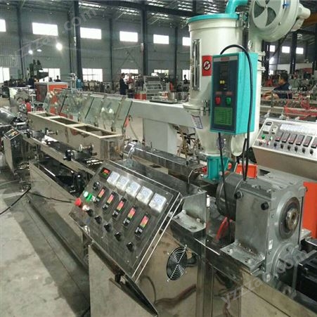 广东厂家直供 PVC三腔管挤出机、双色PVC双腔软管生产线