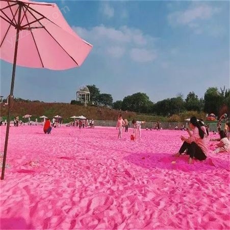 厂家供应旅游景点粉色沙滩砂