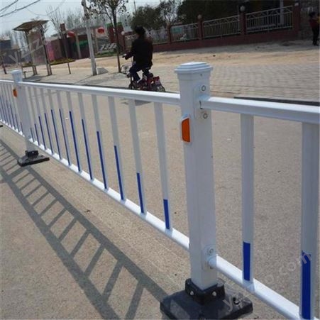漳州城市道路护栏 海达交通生产道路护栏厂家