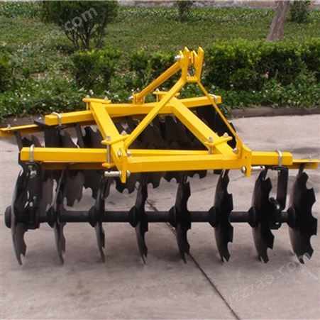 供应1BQX系列拖拉机悬挂式轻型圆盘耙 碎土平地耙