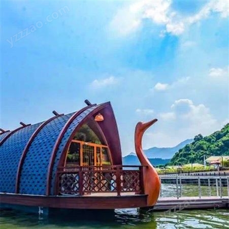 天鹅造型水上船屋漂浮在湖面上的房屋民宿源梦科技设计